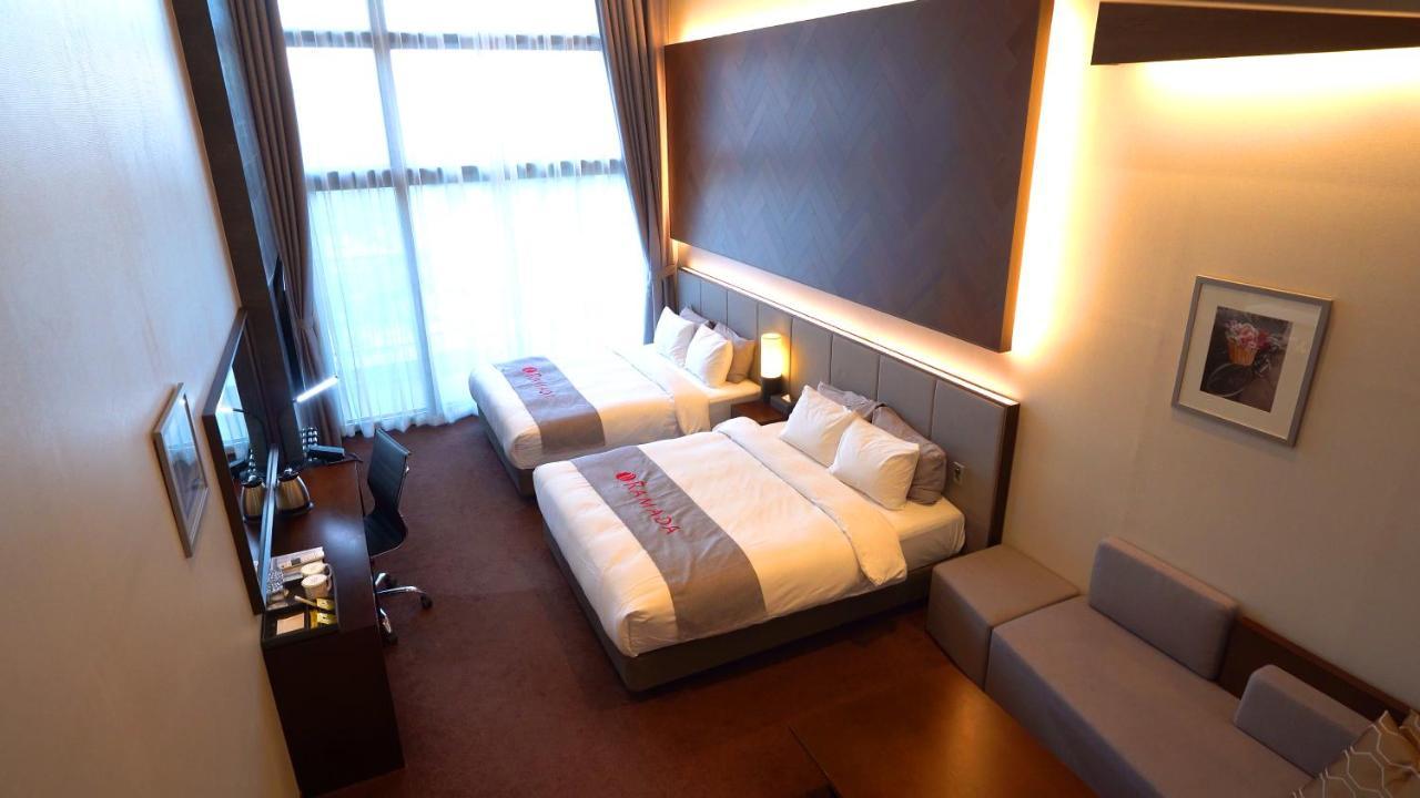 Ramada Hotel & Suite By Wyndham Gangwon بيونغتشانغ المظهر الخارجي الصورة