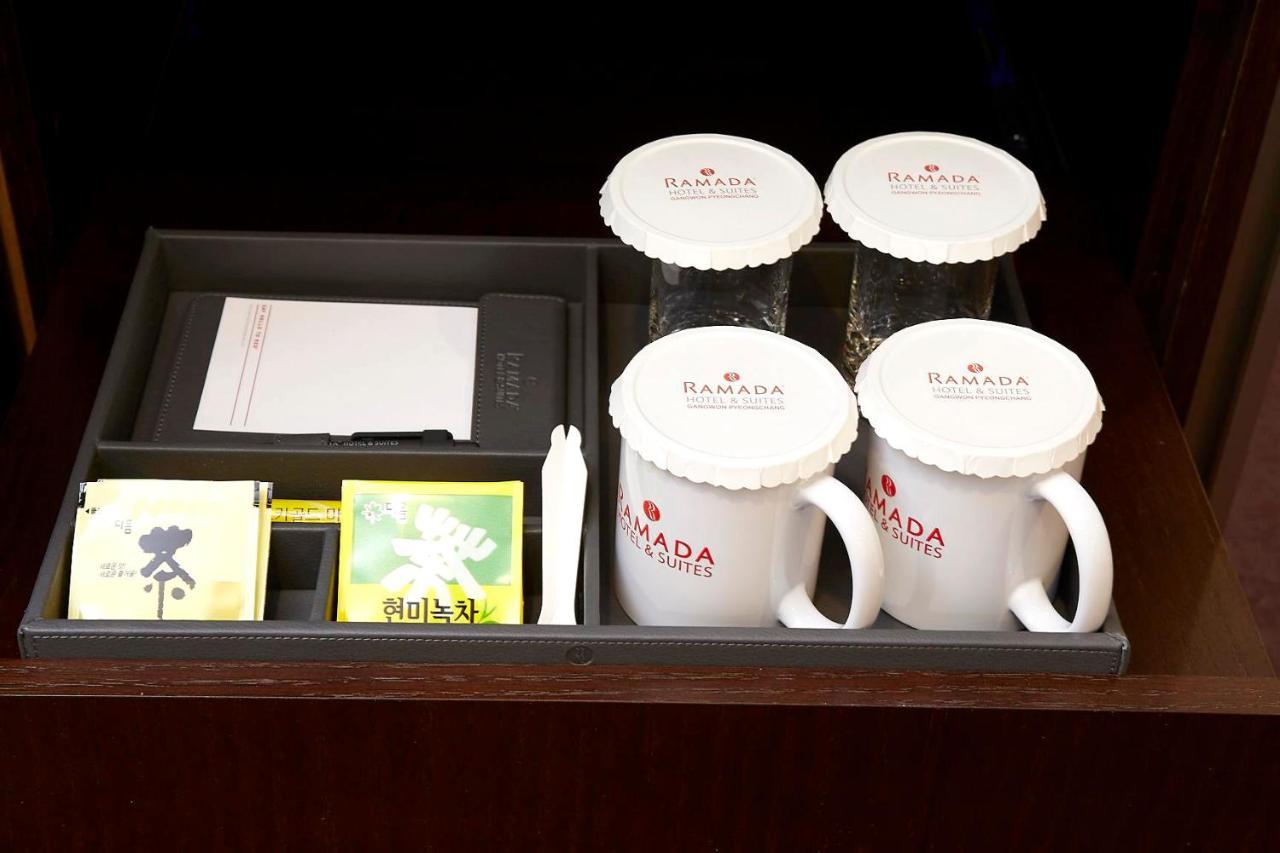 Ramada Hotel & Suite By Wyndham Gangwon بيونغتشانغ المظهر الخارجي الصورة